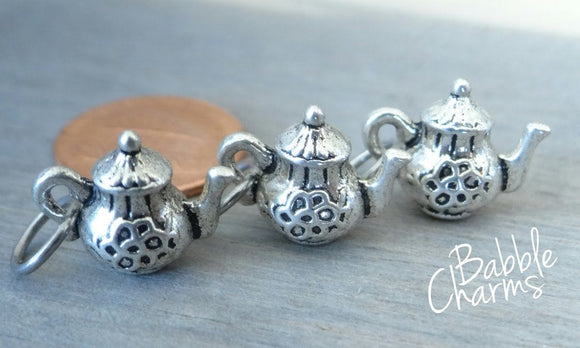 12 pc Teapot, teapot charm, tea kettle charm. Alloy charm ,very high quality.Perfect for jewery making and other DIY projects
