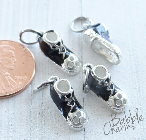 Sterling Silver shoe charm, shoe charm, sterling silver, high quality..Perfect for jewery making and other DIY projects
