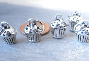 12 pc Cupcake charm, cupcakes, cupcake, Alloy charm very high quality..Perfect for jewery making and other DIY projects