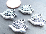 12 pc Snail, snail charm, animal charms. Alloy charm ,very high quality.Perfect for jewery making and other DIY projects