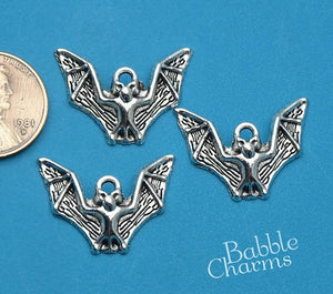 12 pc Bat, Bat charm, animal charm, bat charms. Alloy charm ,very high quality.Perfect for jewery making and other DIY projects