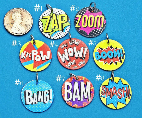 Super hero charm, action charm, super hero, Zoom, Kapow, Alloy charm 20mm high quality. Perfect for jewery making and other DIY projects