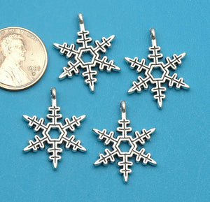 12 pc Snowflake, snowflake charm. Alloy charm ,very high quality.Perfect for jewery making and other DIY projects