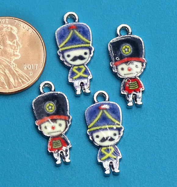 12 pc Vintage, vintage charm, soldier charm, soldier, alloy charm 10mm very high quality..Perfect for jewery making and other DIY projects